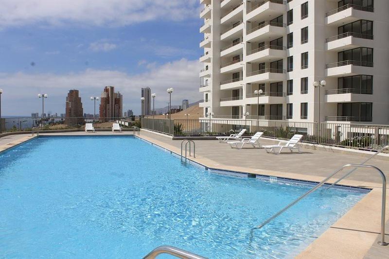 Altos De Huayquique Apartment *